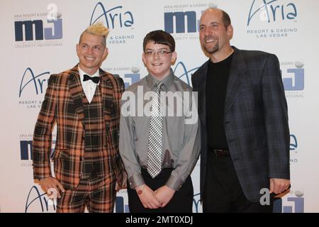 Adrian Young, Lucas Stroud e John Smoltz partecipano al 11th° Gala annuale di Michael Jordan Celebrity Invitational, che si tiene presso l'aria Resort & Casino. Las Vegas, Nevada. 30th marzo 2012. Foto Stock