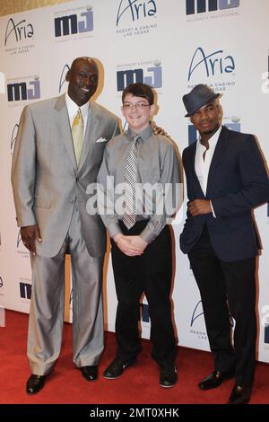 Michael Jordan, Lucas Stroud e NE-Yo partecipano al 11th° gala annuale di Michael Jordan Celebrity Invitational Gala tenutosi presso aria Resort & Casino. Las Vegas, Nevada. 30th marzo 2012. Foto Stock