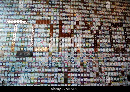 Gli splendidi interni della Starbucks Reserve si trovano a Meguro City, Tokyo, Giappone. Foto Stock