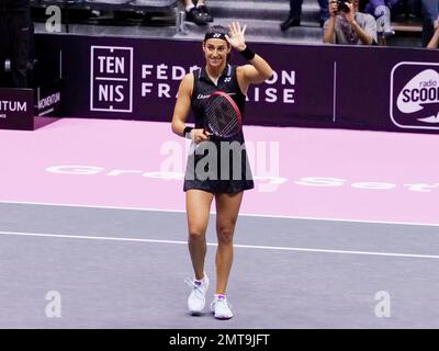 Lione, Francia - 31 gennaio 2023, Caroline Garcia (fra) in azione contro Tereza Martincova (CZE) durante il torneo Open 6E Sens - Metropole de Lyon, WTA 250 il 31 gennaio 2023 al Palais des Sports de Gerland di Lione, Francia - Foto Patrick Cannaux / DPPI Foto Stock