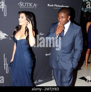 Kim Kardashian e Reggie Bush partecipano al secondo annuale Art for Life Gala di Miami, Florida. 3/14/09. Foto Stock