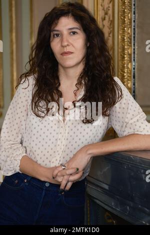 Madrid, Spagna. 01st Feb, 2023. La regista francese Valentina Maurel posa durante la sessione di ritratto alla Casa de America di Madrid in occasione della prima del film 'i Have Electric Dreams'. Credit: SOPA Images Limited/Alamy Live News Foto Stock