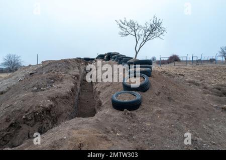 Gilles Bader / le Pictorium - il corridoio Latchine - 31/1/2023 - Armenia / Latchin / Latchin - il corridoio Latchine, l'unica strada che collega l'Armenia al Nagorno-Karabakh, è tagliato fuori, lasciando il Nagorno-Karabakh completamente senza sbocco sul mare e senza rifornimenti... Foto Stock