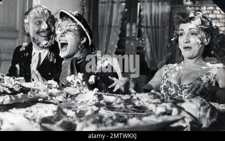 La Môme aux boutons anno: 1958 Francia Direttore: Georges Lautner Irène Hilda Foto Stock