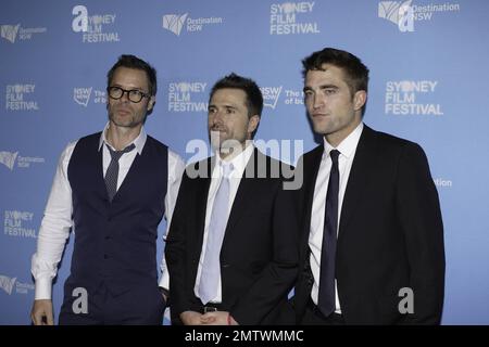 Guy Pearce, Robert Pattinson e il direttore David Michod alla prima per 'The Rover' al Sydney Film Festival. Sydney, Australia. 7th giugno 2014. Foto Stock