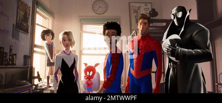 Spider-Man: Into the Spider-Verse anno : 2018 USA regista : Bob Persichetti, Peter Ramsey, Rodney Rothman Animation Foto Stock