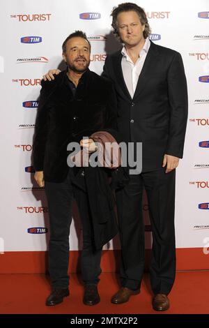 Christian De Sica e Florian Henckel von Donnersmarck alla prima di 'The Tourist' a Roma. 12/15/10. Foto Stock