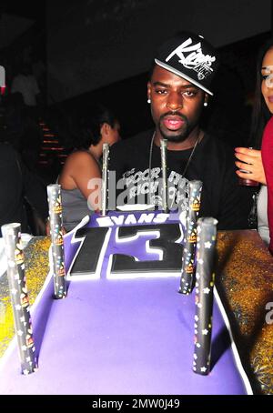 Il giocatore di pallacanestro Tyreke Evans di Sacramento Kings celebra il suo compleanno al Club Play di Miami Beach, Florida. 17th settembre 2011. . Foto Stock