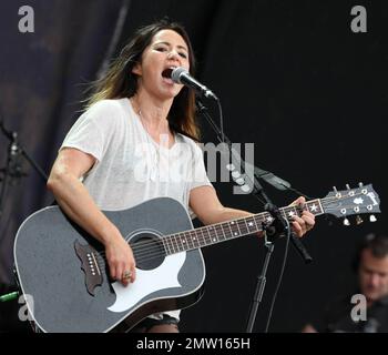 KT Tunstall suona dal vivo al V Festival Hylands Park di Chelmsford, Regno Unito. Agosto 20th 2011. Foto Stock