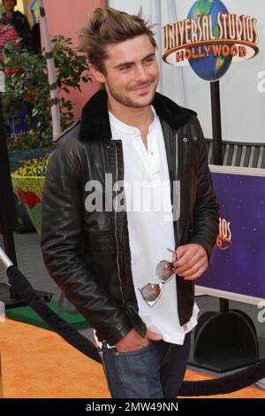 Zac Effron alla 'Lorax' Premiere tenutasi agli Universal Studios. Los Angeles, California. 19th febbraio 2012. Foto Stock