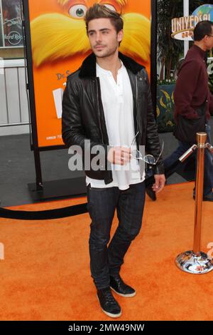 Zac Effron alla 'Lorax' Premiere tenutasi agli Universal Studios. Los Angeles, California. 19th febbraio 2012. Foto Stock