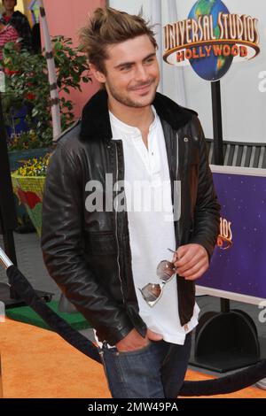 Zac Effron alla 'Lorax' Premiere tenutasi agli Universal Studios. Los Angeles, California. 19th febbraio 2012. Foto Stock