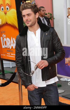 Zac Effron alla 'Lorax' Premiere tenutasi agli Universal Studios. Los Angeles, California. 19th febbraio 2012. Foto Stock