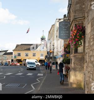 The Close Hotel Tetbury e Old Market Hall nel centro della città. Foto Stock