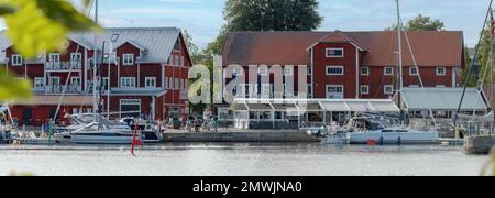 Una vista aerea del porto con le barche a Motala Foto Stock