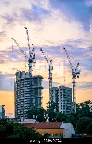 Sono in corso lavori di costruzione nel quartiere di Chinatown, Singapore. Foto Stock