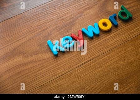 Alfabeto colorato della parola chiave. Foto Stock