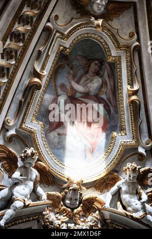 Roma, Roma. 01st Feb, 2023. **NESSUN WEB E GIORNALI SOLO PER L'ITALIA** ROMA Restauro della cupola della Chiesa di Santa Maria ai Monti Credit: Agenzia indipendente per le foto/Alamy Live News Foto Stock