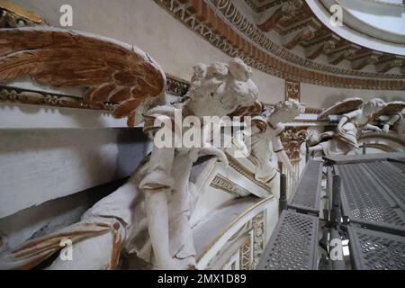 Roma, Roma. 01st Feb, 2023. **NESSUN WEB E GIORNALI SOLO PER L'ITALIA** ROMA Restauro della cupola della Chiesa di Santa Maria ai Monti Credit: Agenzia indipendente per le foto/Alamy Live News Foto Stock