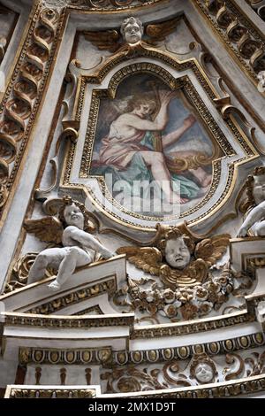 Roma, Roma. 01st Feb, 2023. **NESSUN WEB E GIORNALI SOLO PER L'ITALIA** ROMA Restauro della cupola della Chiesa di Santa Maria ai Monti Credit: Agenzia indipendente per le foto/Alamy Live News Foto Stock