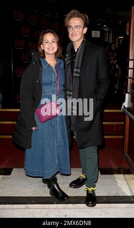 01 febbraio 2023 - Londra, Inghilterra, Regno Unito - Giovanna Fletcher e Tom Fletcher hanno partecipato al 2: 22 Una notte di stampa di Ghost Story al Teatro Lirico Foto Stock