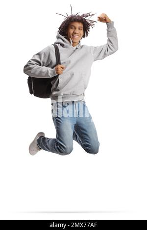 Felice afro americano studente maschio saltando e gesturing con mano isolato su sfondo bianco Foto Stock