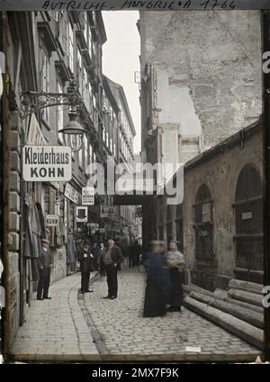 Vienna, Austria la 'rue des Ebrei' (Judengasse) , 1913 - Balcani - Jean Brunhes e Auguste Léon - (aprile 23 - giugno 9) Foto Stock