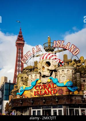 Coral Island divertimenti a Blackpool è una grande sala giochi al coperto nel cuore della città sul mare con divertimenti per famiglie Foto Stock