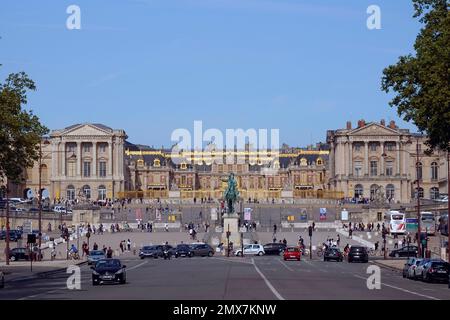 Francia, Versailles, la Reggia di Versailles, ex residenza reale francese e centro del governo è ora un punto di riferimento nazionale. Si trova nel Foto Stock