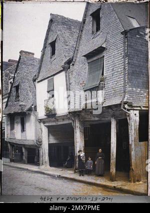 Vitré, Ille-et-Vilaine, Bretagna, Francia rue de Paris , 1915 - Sarthe, Ille-et-Vilaine, Loiret - Auguste Léon - (settembre 20 - ottobre 2) Foto Stock