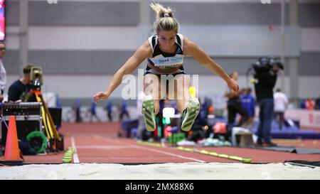 Ostrava, Repubblica Ceca. 02nd Feb, 2023. Ottavia Cestonaro dall'Italia gareggia in triplice salto durante l'incontro di atletica indoor ceco della categoria argento del World Indoor Tour, il 2 febbraio 2023, a Ostrava, Repubblica Ceca. Credit: Petr Sznapka/CTK Photo/Alamy Live News Foto Stock