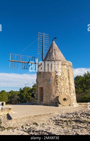 Francia, Fontvieille, Moulin de Daudet (Mulino di Daudet) Foto Stock