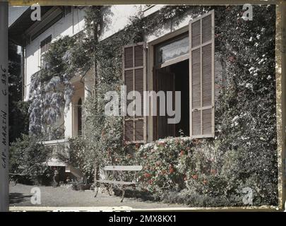 Villa Miramar, proprietà di Albert Kahn, Cap Martin, Francia la Villa Miramar e la sua glicina , 1927 - Cap Martin - Auguste Léon - (marzo - aprile) Foto Stock