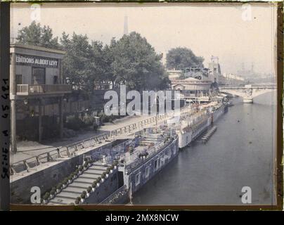 Parigi (VIIE arr.), Francia Mostra di arti decorative, riva sinistra, con le tre chiatte Poiret, il allegro -go -round della vita parigina e le montagne russe , 1925 - Mostra Internazionale di Arti decorative moderne e industriali Parigi Foto Stock