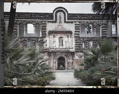 Siviglia, Spagna nei giardini dell'Alcazar, la Fontaine de la fama Nella Galerie del Grutesco 'grottesques') , 1914 - Spagna - Auguste Léon - (giugno 15 - luglio 4) Foto Stock