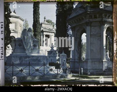 Roma, Italia cimitero di campo Verano a San Lorenzo , 1921 Cap Martin, Italia, Cap Martin - Auguste Léon (febbraio-aprile) Foto Stock