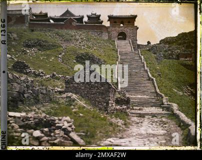 Taishan massiccio, Cina Bixiaci ('Tempio di nuvole colorate') , 1913 - Cina - Stéphane Passet Foto Stock