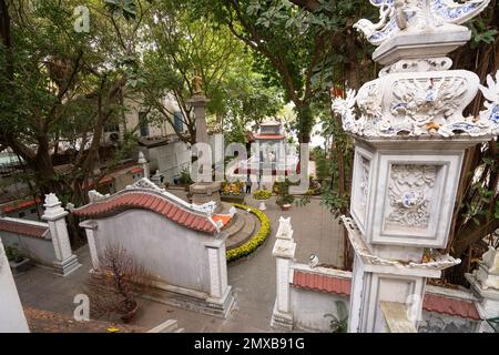 Hanoi, Vietnam, gennaio 2023. Vista del Tempio del Re le Thai To nel centro della città Foto Stock