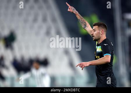 Sergej Milinkovic-Savic della SS Lazio gesta durante il quarto di finale della Coppa Italia tra Juventus FC e SS Lazio allo Stadio Allianz il 2 febbraio 2023 a Torino. Foto Stock