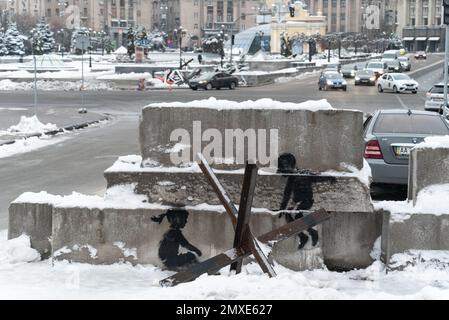 Creatività Banksy nel centro di Kyiv, Ucraina sul Maidan Foto Stock