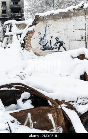 Ucraina, Borodyanka - graffiti Banksy sul muro Foto Stock