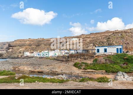Vista di el Puertito de los Molinos sulla costa occidentale dell'isola di Fuertventura. Foto Stock