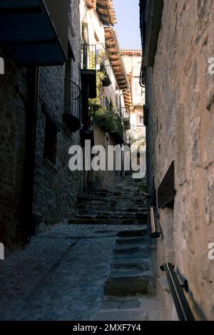 Strade della città vecchia di Valderrobres. Provincia di Teruel Foto Stock