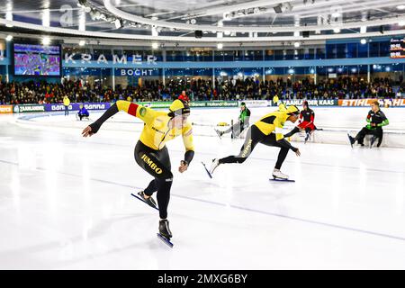 LORDNVEEN - Merijn Scheperkamp, dai dai n'Tab in azione sui primi 500 metri durante la prima giornata dei campionati olandesi di distanza. ANP VINCENT JANNINK netherlands OUT - belgium OUT Credit: ANP/Alamy Live News Foto Stock