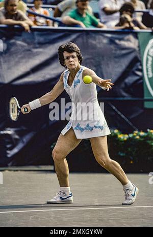 Billy Jean King (USA) in gara negli US Open Tennis 1982. Foto Stock