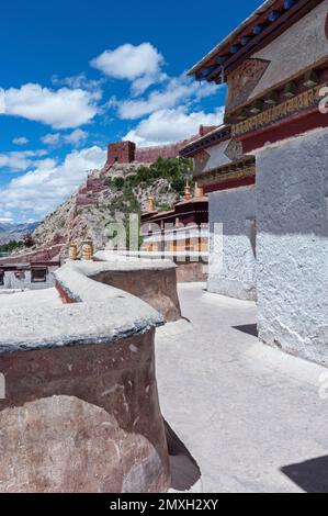 Il coro buddista Kumbum a Gyantse nel monastero di Pelkor Chode - Regione autonoma del Tibet della Cina Foto Stock