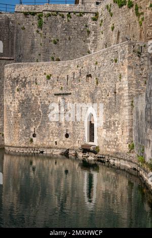 Fortificazioni veneziane a Cattaro, Montenegro Foto Stock