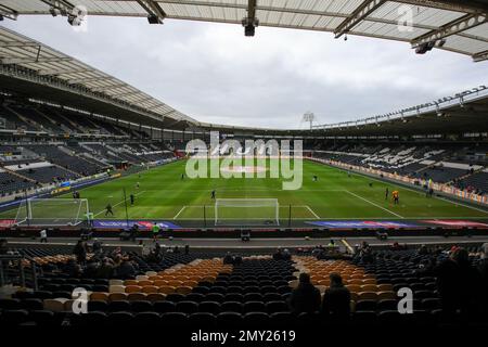 Hull, Regno Unito. 04th Feb, 2023. Vista generale all'interno dello stadio MKM davanti alla partita del campionato Sky Bet Hull City vs Cardiff City allo stadio MKM di Hull, Regno Unito, 4th febbraio 2023 (Foto di James Heaton/News Images) a Hull, Regno Unito il 2/4/2023. (Foto di James Heaton/News Images/Sipa USA) Credit: Sipa USA/Alamy Live News Foto Stock