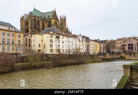 Impressione di Metz, una città nella regione della Lorena situata nel nord-est della Francia Foto Stock