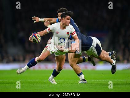 04 gennaio 2023 - Inghilterra / Scozia - Guinness Six Nations - Twickenham Stadium Marcus Smith in Inghilterra durante la partita delle sei Nazioni contro la Scozia. Foto : Mark Pain / Alamy Live News Foto Stock